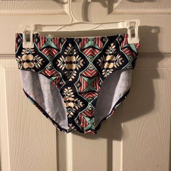 Tankini - Picture 4 of 5